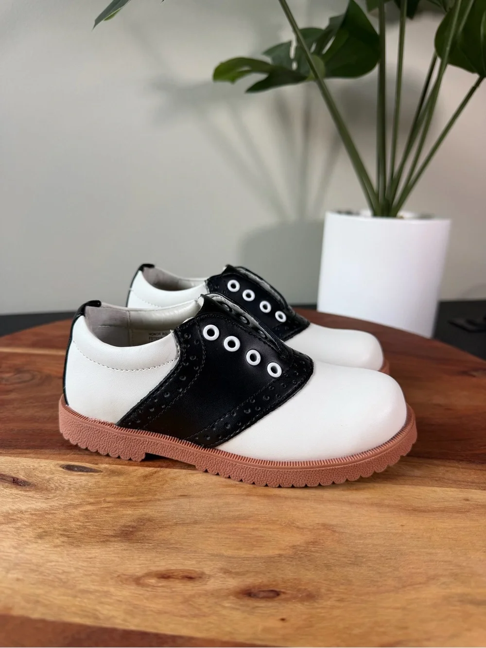 NEW! Academie Gear Honor Saddle Oxford Leather Shoes Toddler Size 11